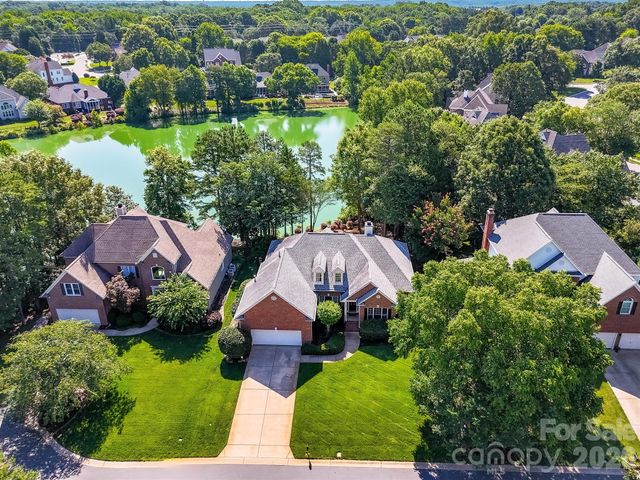 10119 Victoria Mill Court, Charlotte, NC 28277