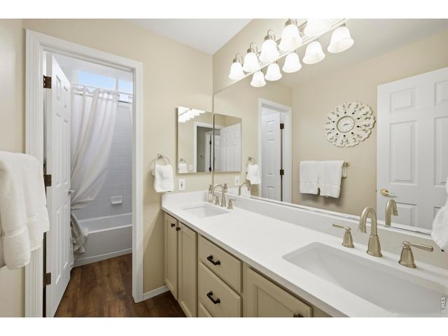 4713 McGraw Cir, Fort Collins, CO 80526
