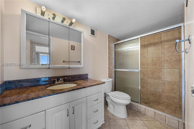 2000 Atlantic Shores Blvd 420, Hallandale Beach, FL 33009