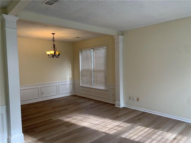 13623 Weycroft Circle, Alpharetta, GA 30004