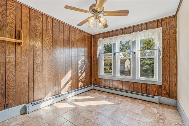 63 Shellbank Place, Rockville Centre, NY 11570