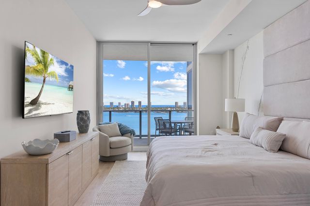 220 Lake Shore Drive 1410, Lake Park, FL 33403