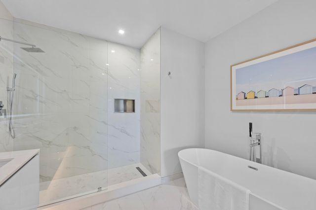 220 Lake Shore Drive 1410, Lake Park, FL 33403