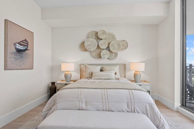 220 Lake Shore Drive 1410, Lake Park, FL 33403