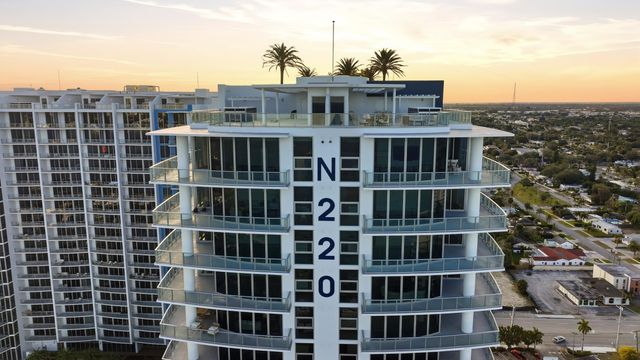 220 Lake Shore Drive 1410, Lake Park, FL 33403