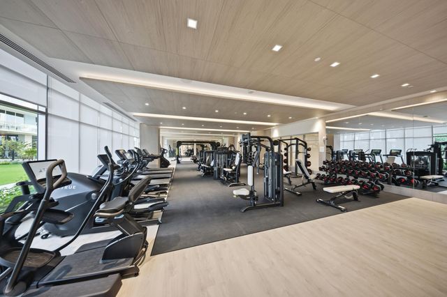 220 Lake Shore Drive 1410, Lake Park, FL 33403