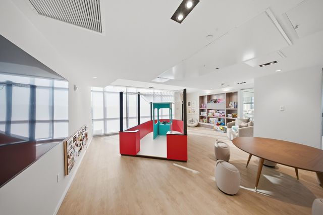 220 Lake Shore Drive 1410, Lake Park, FL 33403