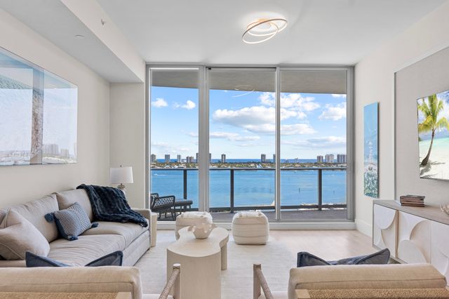 220 Lake Shore Drive 1410, Lake Park, FL 33403