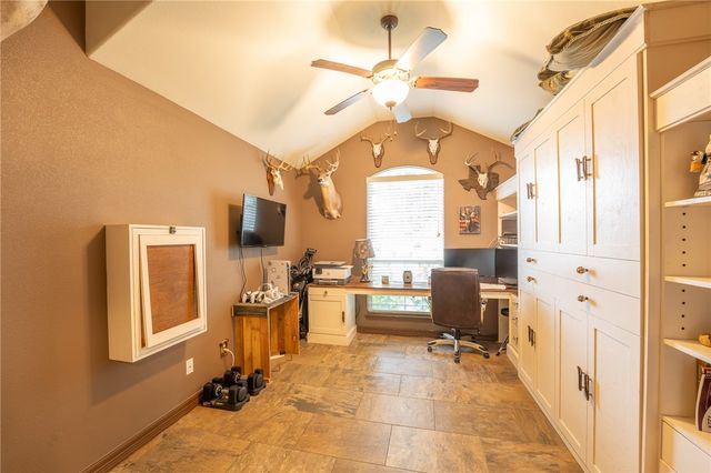 3826 Holland Dr, Corpus Christi, TX 78418
