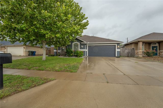 3826 Holland Dr, Corpus Christi, TX 78418