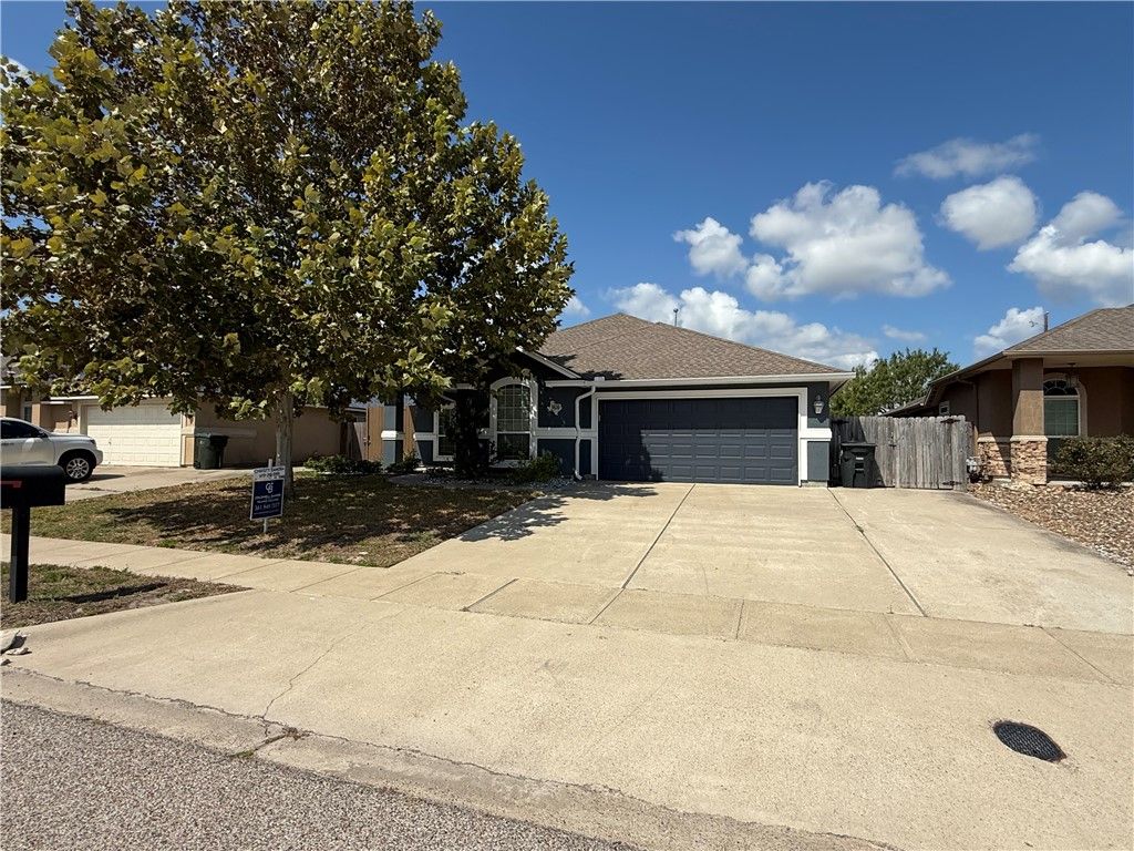 3826 Holland Dr, Corpus Christi, TX 78418 — photo 5