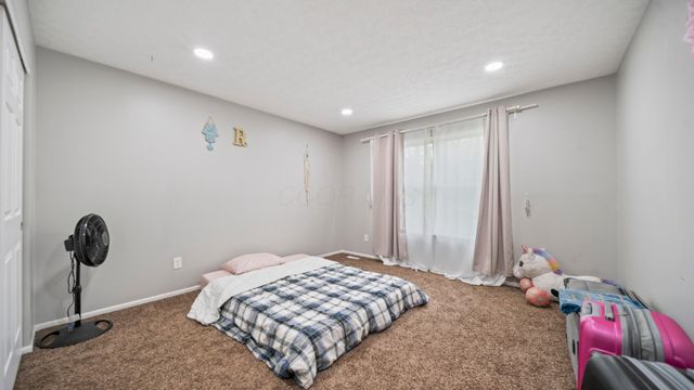 5115 Renmill Drive, Hilliard, OH 43026