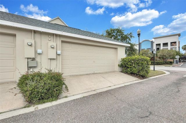 10039 BRADWELL PLACE, Tampa, FL 33626