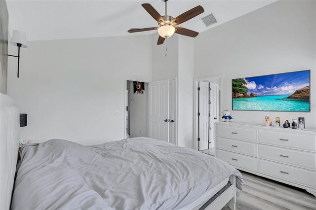 10039 BRADWELL PLACE, Tampa, FL 33626