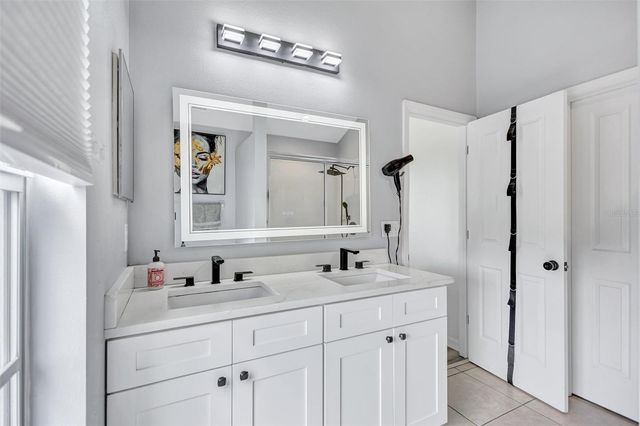 10039 BRADWELL PLACE, Tampa, FL 33626