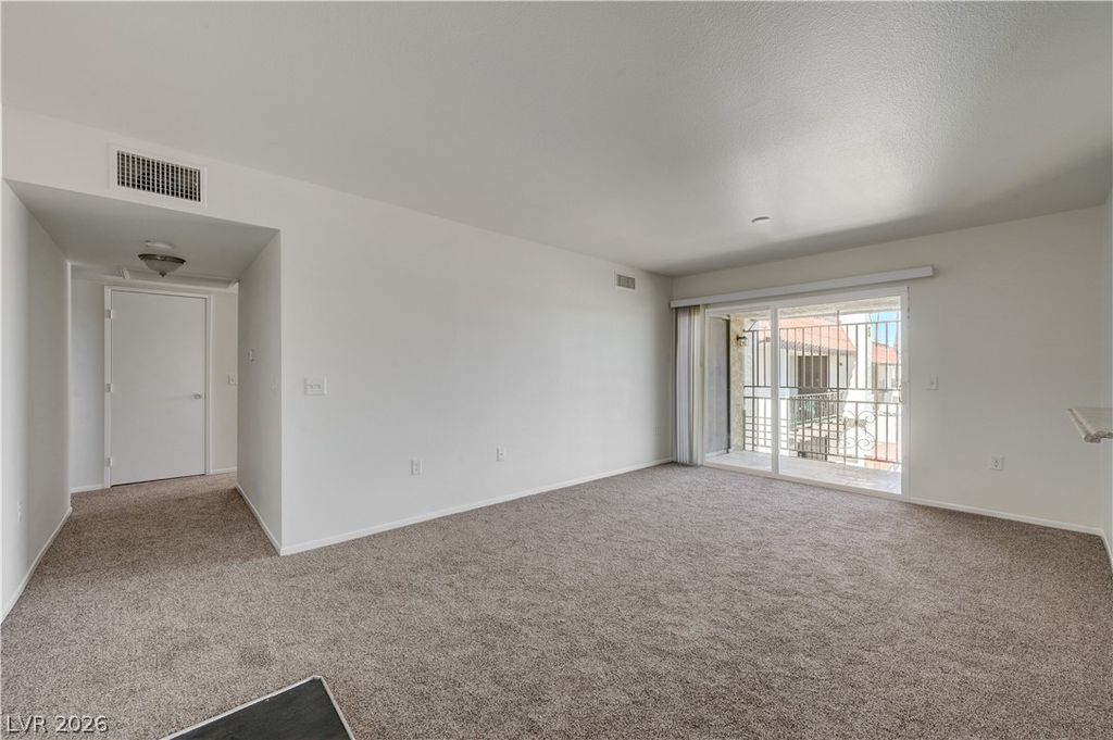 1405 Vegas Valley Drive 162, Las Vegas, NV 89169 — photo 4