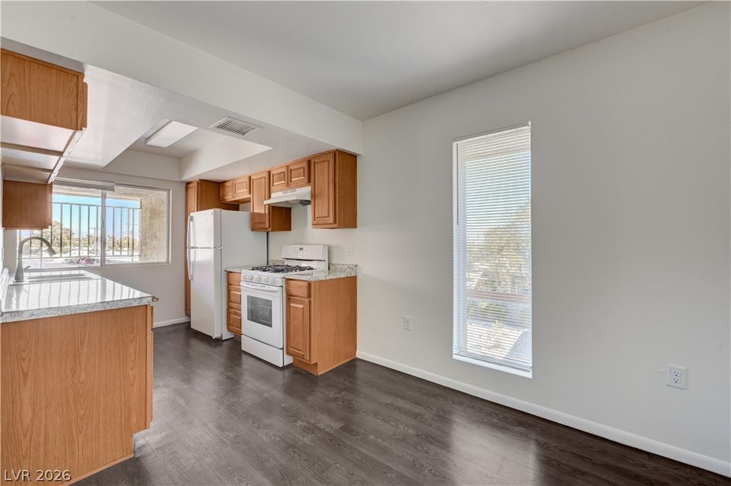 1405 Vegas Valley Drive 162, Las Vegas, NV 89169 — photo 5