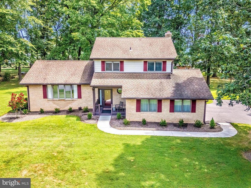 5018 CAMELBACK LN, Frederick, MD 21703
