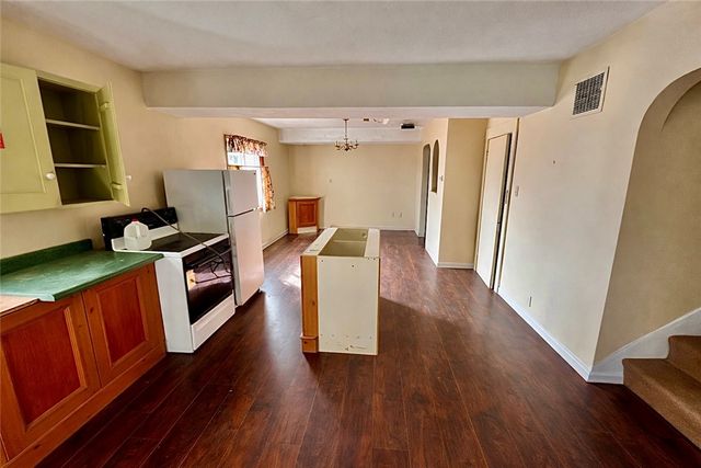 1635 Princeton Rd, Shenango Twp, PA 16101