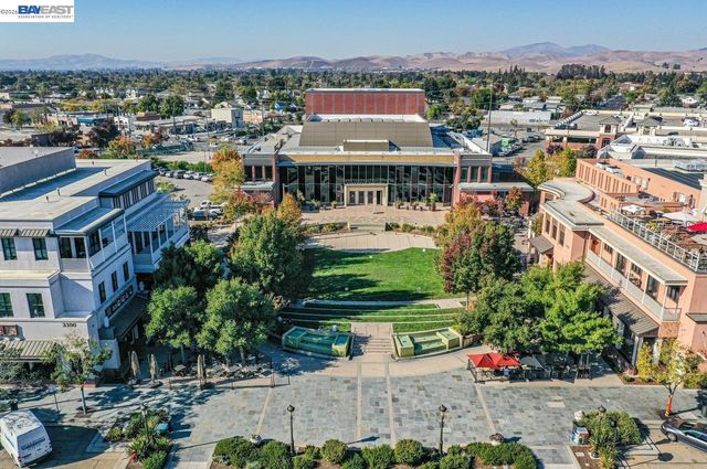 3001 Worthing Cmn, Livermore, CA 94550