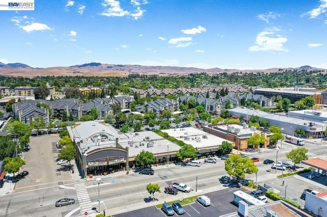 3001 Worthing Cmn, Livermore, CA 94550