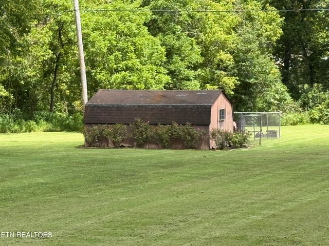 137 Dogtown Rd Rd, Ten Mile, TN 37880