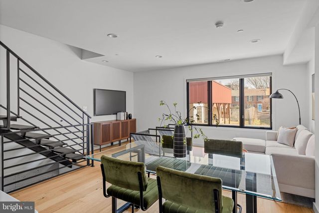848 N LEITHGOW ST, Philadelphia, PA 19123