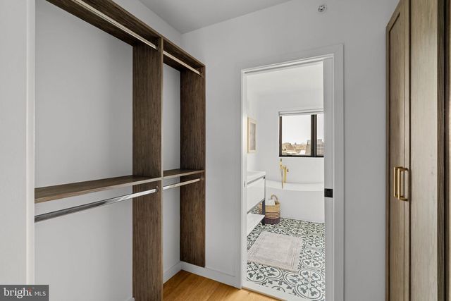 848 N LEITHGOW ST, Philadelphia, PA 19123