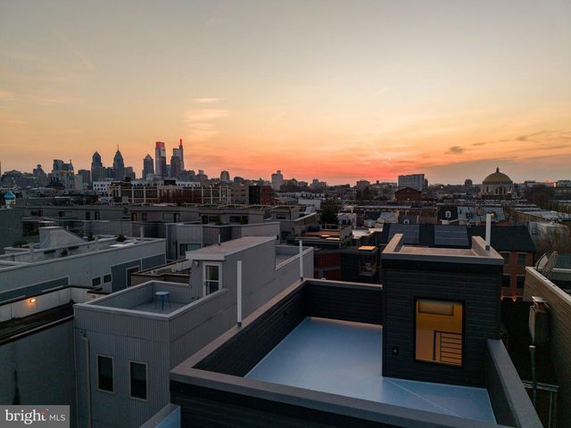 848 N LEITHGOW ST, Philadelphia, PA 19123