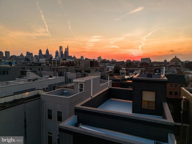 848 N LEITHGOW ST, Philadelphia, PA 19123