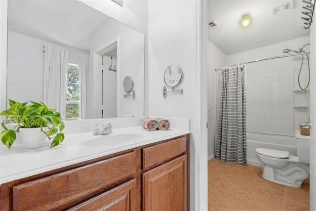 5016 Pebble Beach, Denton, TX 76208