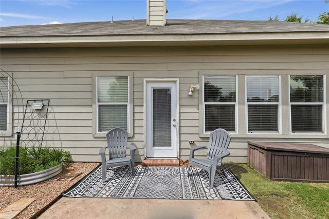 5016 Pebble Beach, Denton, TX 76208
