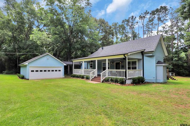 2217 Bass Hollow Circle, Jacksonville, TX 75766