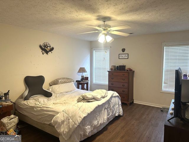1512 Julianna Circle, Loganville, GA 30052