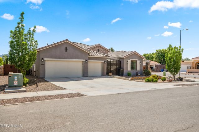 5880 VALLE DE PAZ Avenue, El Paso, TX 79932
