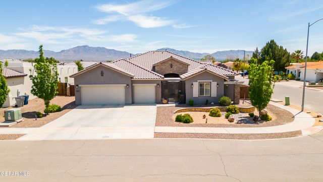5880 VALLE DE PAZ Avenue, El Paso, TX 79932