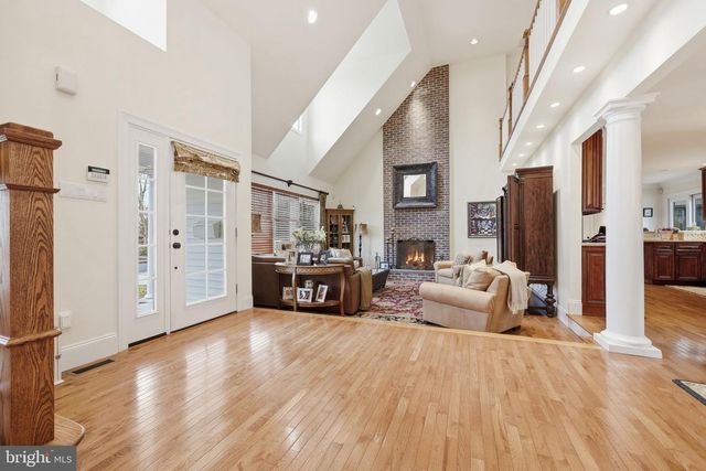 214 W MORRIS AVE, Linwood, NJ 08221