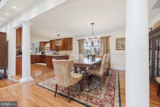 214 W MORRIS AVE, Linwood, NJ 08221