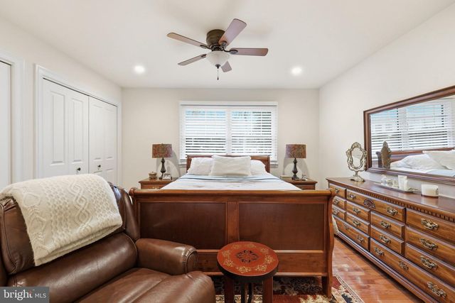 214 W MORRIS AVE, Linwood, NJ 08221