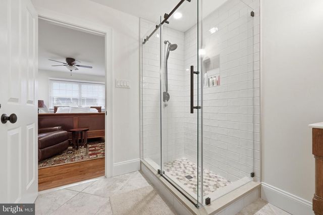 214 W MORRIS AVE, Linwood, NJ 08221