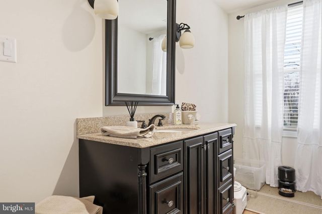 214 W MORRIS AVE, Linwood, NJ 08221