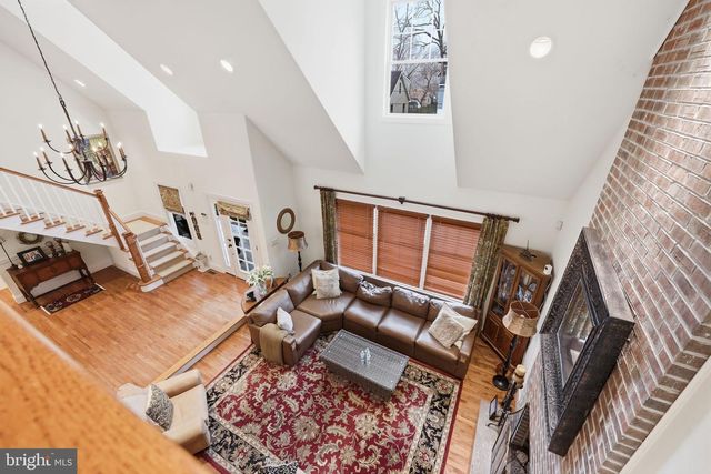 214 W MORRIS AVE, Linwood, NJ 08221