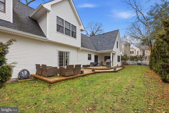 214 W MORRIS AVE, Linwood, NJ 08221