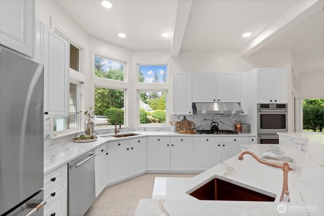 8207 228th Street SE, Woodinville, WA 98072