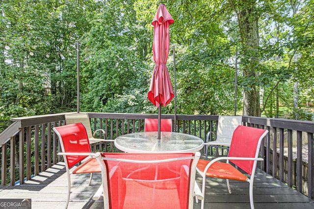 4911 Baker Ridge Place, Acworth, GA 30101