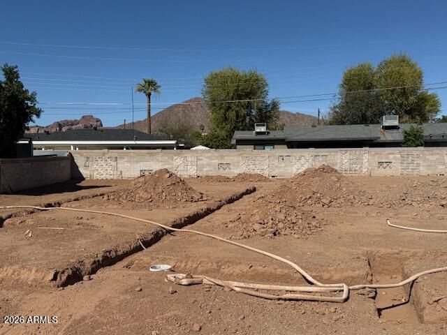 5016 E CHEERY LYNN Road 38, Phoenix, AZ 85018