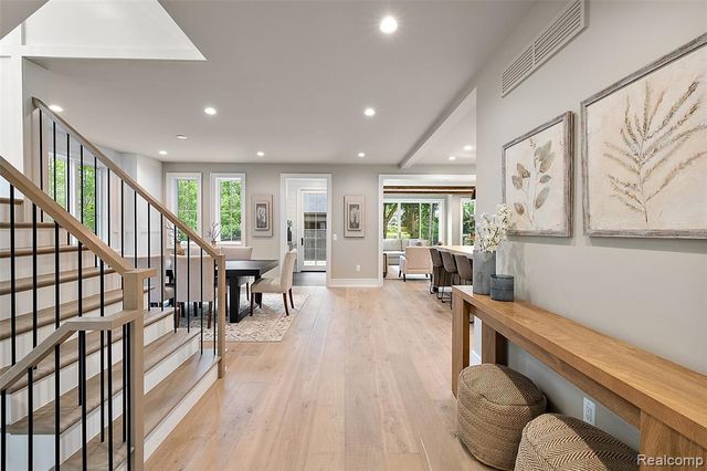 345 Kimberly Street, Birmingham, MI 48009