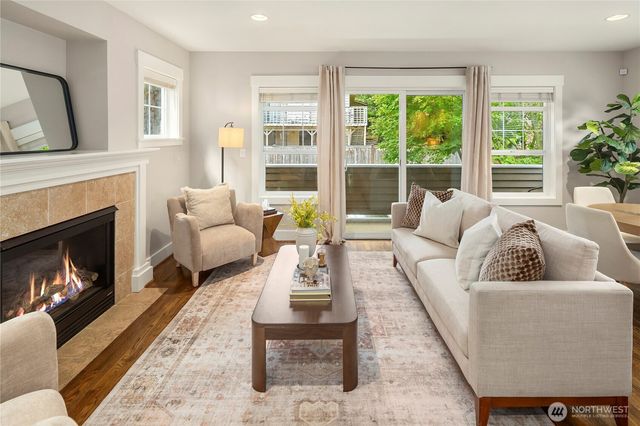 7755 35th Avenue NE, Seattle, WA 98115