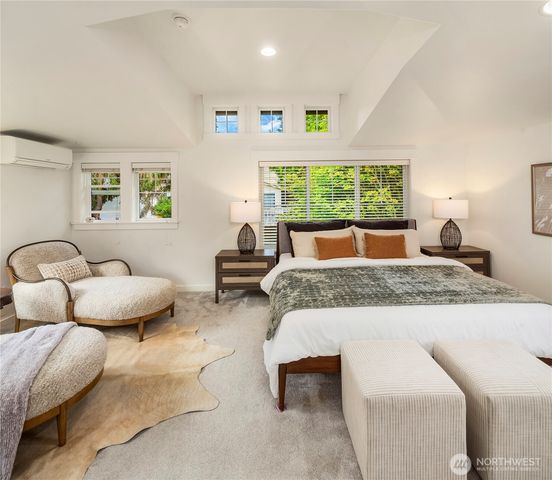 7755 35th Avenue NE, Seattle, WA 98115