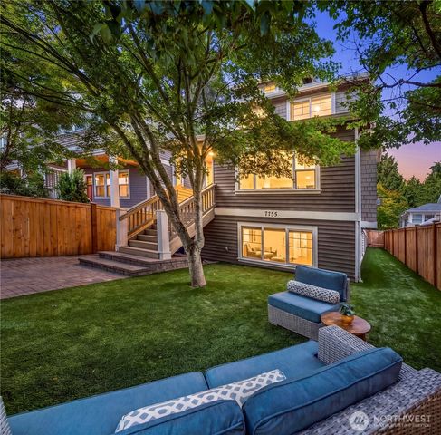 7755 35th Avenue NE, Seattle, WA 98115